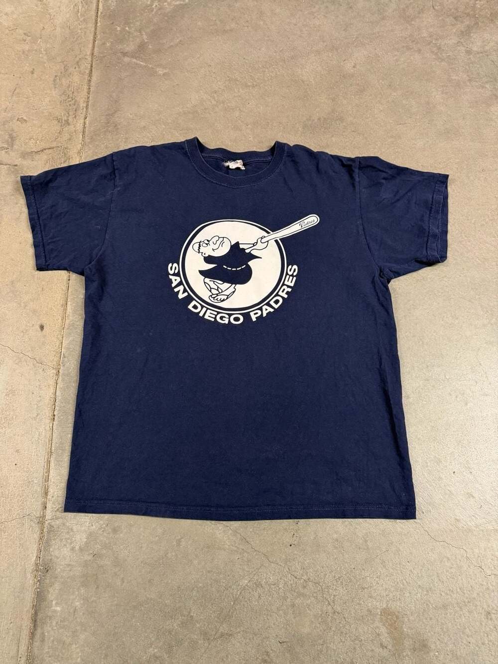 San Diego Padres Swinging Friar Logo T-Shirt Size L Blue Y2K Retro